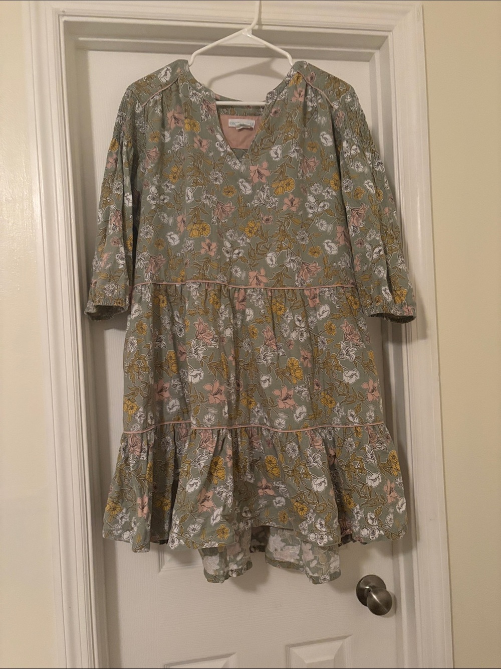 Women’s Floral Ruffle Tiered Dress in Sage Green